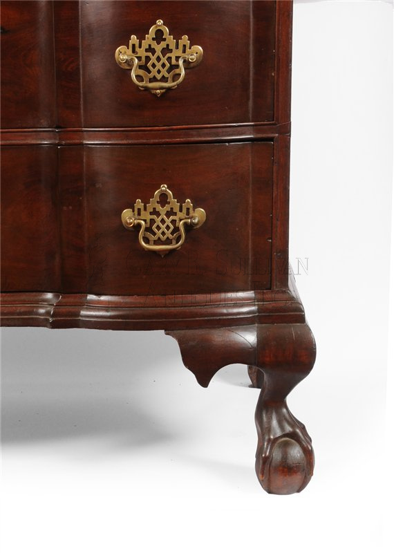 Chippendale Block Front Chest (Boston, Mass) - Furniture 14017 : Gary  Sullivan Antiques - Antique Clock Dealer - Antique Furniture Expert